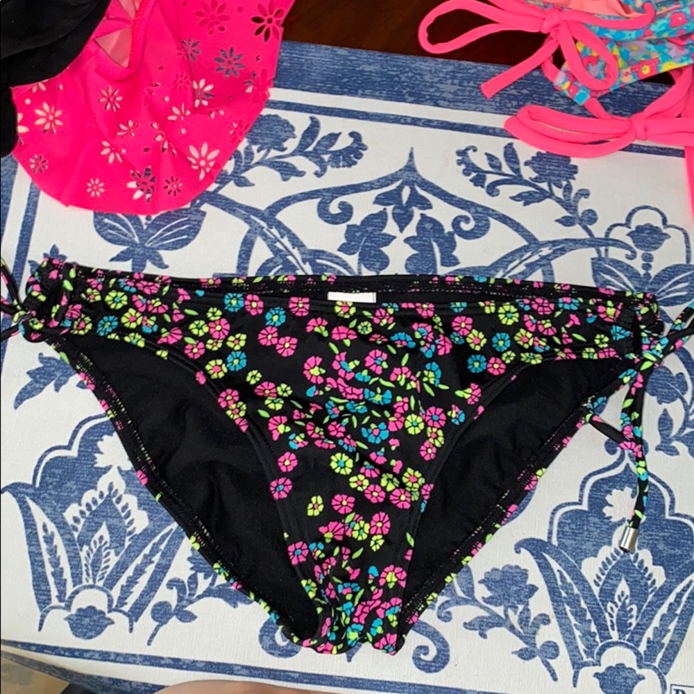 Billabong bikini bottom